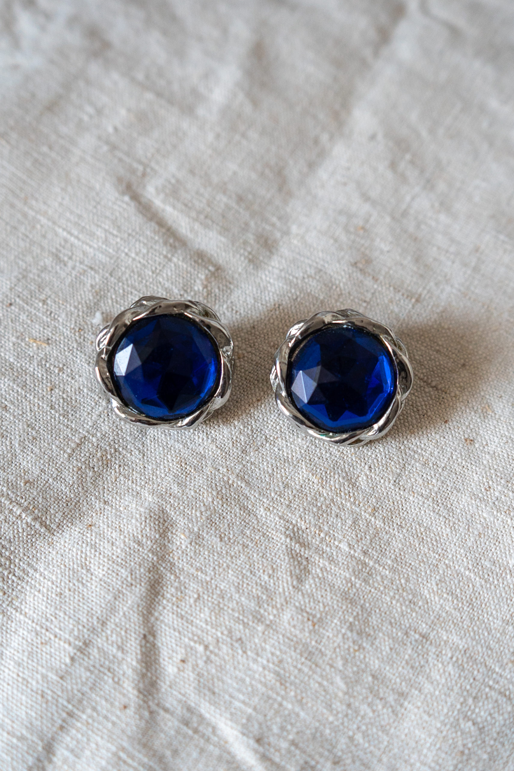 la vie moderne studio textile made in france bijoux vintage boucles d oreilles effet diamant bleu fermeture a clip